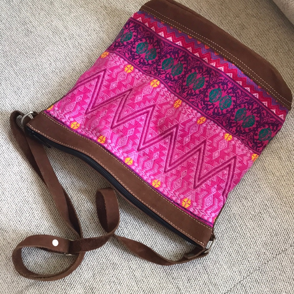 Arloom Guatemalan Woven Cotton and Leather Handbag